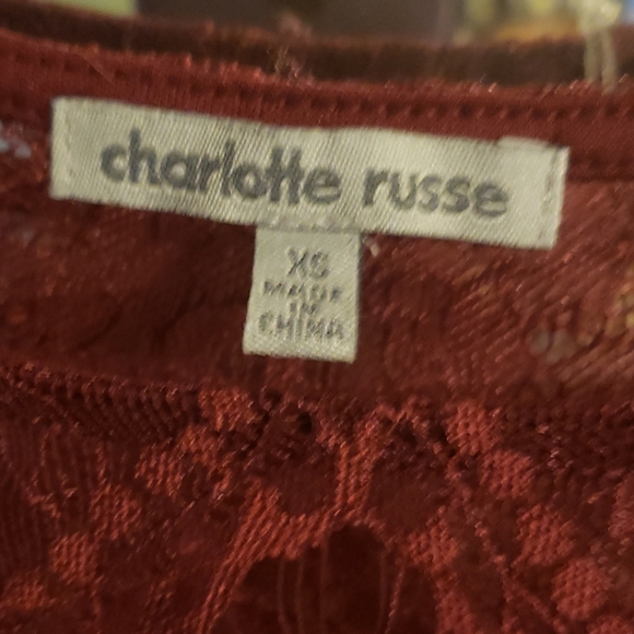 Burgandy lace layering top - Picture 3 of 4